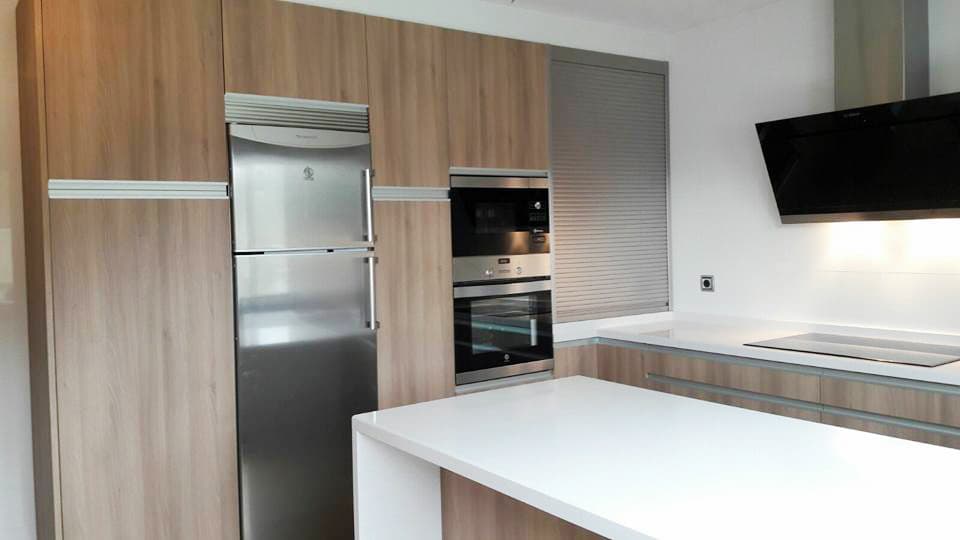 Mobiliario de cocina en Oroso